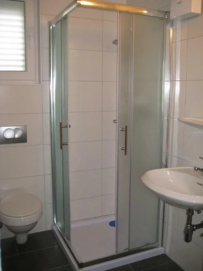 Ferienwohnung-Apartment Bootsliegeplatz Nach Anfrage Povljana Apartament