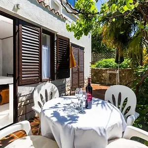 https://sunset-porec.in-istria.net