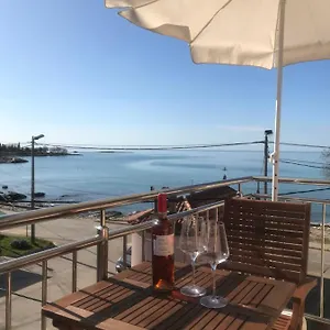 https://apartman-voch.in-istria.net